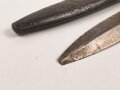 1.Weltkrieg  Grabendolch. Eigentumstück mit Holzgriffschalen . Die Klingenspitze ist abgebrochen