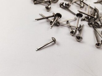 50 Stück Rundkopfsplinte silbern, Kopfdurchmesser je knapp über 6mm.  Sie erhalten eine Tüte mit 50 Stück aus neuzeitlicher Fertigung