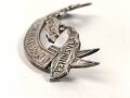 Preussen, Emblem für eine Pelzmütze für Angehörige im Husaren Regiment Nr. 12. Neuzeitliche Sammleranfertigung