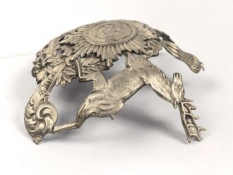 Württemberg, Emblem für eine Pickelhaube für Mannschaften im Dragoner Regiment 26. Befestigungsabstand etwa 69mm