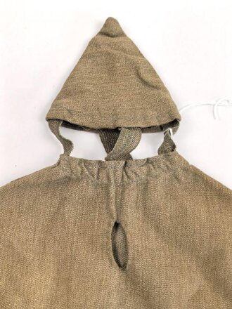 1.Weltkrieg, feldgrauer Überzug für einen Mannschaftshelm im Landwehr Infanterie Regiment 80. Grüne Nummer, so ab 1916 statt der roten Nummer getragen. Guter Gesamtzustand, mit Hersteller