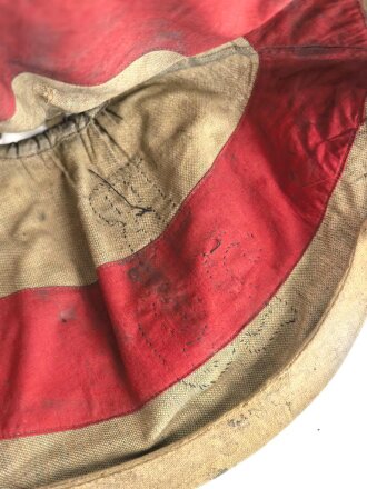1.Weltkrieg, feldgrauer Überzug für eine Pickelhaube eines Angehörigen im Reserve Infanterie Regiment 29. Ausführung ab 1916 mit grüner Nummer, diese wurde auf einen bereits vorhandenen Bezug aufgenäht  ( wendbar mit Manöverband)