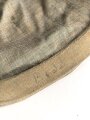 1.Weltkrieg, feldgrauer Überzug für eine Pickelhaube eines Angehörigen im bayrischen Feldartillerie Regiment 10. Ausführung ab 1916 mit grüner Nummer. Deutlich getragenes Stück