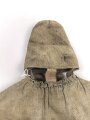1.Weltkrieg, feldgrauer Überzug für eine Pickelhaube eines Angehörigen im bayrischen Feldartillerie Regiment 10. Ausführung ab 1916 mit grüner Nummer. Deutlich getragenes Stück