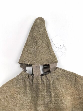 1.Weltkrieg, feldgrauer Überzug für eine Pickelhaube eines Angehörigen im Infanterie Regiment 164. Ausführung ab 1916 mit grüner Nummer. Deutlich getragenes Stück