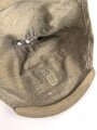 1.Weltkrieg, feldgrauer Überzug für eine Pickelhaube eines Angehörigen im Infanterie Regiment 164. Ausführung ab 1916 mit grüner Nummer. Deutlich getragenes Stück