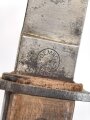 1.Weltkrieg  Grabendolch DEMAG Duisburg. Seltene Ausführungin gutem Gesamtzustand. Die Scheide Originallack, das Trageleder abgerissen