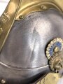 Bayern, Mannschaftshelm für Kürassiere Modell 1842 in der Trageweise bis 1864 ( Monogramm M für König Max II. ) Vor längerer Zeit gereinigtes Stück, das Innenfutter fehlt, sonst guter Gesamtzustand