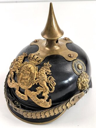 Bayern, Pickelhaube für einen Offizier der Polizei....