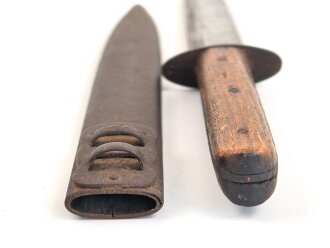 Österreich 1. Weltkrieg, Grabendolch, Kampfmesser Modell 1917. Getragenes Stück, gereinigt