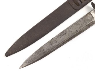 Österreich 1. Weltkrieg, Grabendolch, Kampfmesser Modell 1917. Getragenes Stück, gereinigt