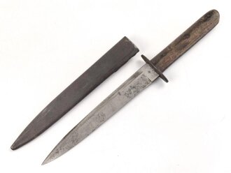 Österreich 1. Weltkrieg, Grabendolch, Kampfmesser Modell 1917. Getragenes Stück, gereinigt
