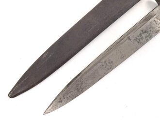 Österreich 1. Weltkrieg, Grabendolch, Kampfmesser Modell 1917. Getragenes Stück, gereinigt
