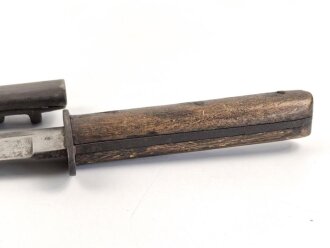 Österreich 1. Weltkrieg, Grabendolch, Kampfmesser Modell 1917. Getragenes Stück, gereinigt