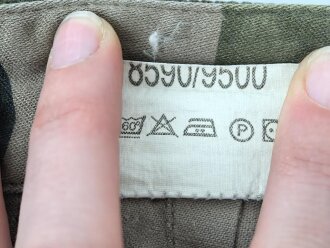 Frankreich Fremdenlegion, Tarnjacke und Hose eines Angehörigen der Feldgendarmerie. Ungereinigt