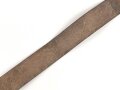 Frankreich , Lederkoppel Modell 1903. Vorschriftsmäßiges Stück mit 11 Lochreihen. Undatiert, so sowohl im 1. als auch im 2. Weltkrieg getragen. Gesamtlänge 109cm, ungereinigtes Stück