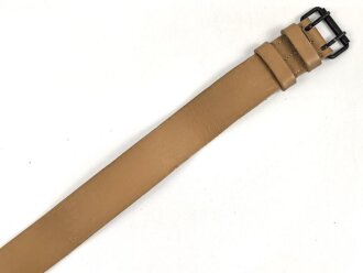 Frankreich Fremdenlegion, Lederkoppel ähnlich dem Modell 1903. Guter Zustand, Gesamtlänge 107cm