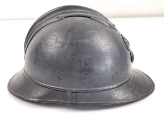 Frankreich 1. Weltkrieg, Stahlhelm Adrian Modell 1915 für Infanterie. Originallack, Innenfutter und Kinnriemen fehlen