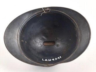 Frankreich 1. Weltkrieg, Stahlhelm Adrian Modell 1915 für Infanterie. Originallack, Innenfutter und Kinnriemen fehlen