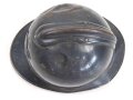 Frankreich 1. Weltkrieg, Stahlhelm Adrian Modell 1915 für Chasseurs. Originallack,  stark getragenes Stück, der Kinnriemen alt - aber unrichtig ergänzt