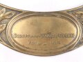 Frankreich nach 1. Weltkrieg, Emblem für Stahlhelm Adrian Modell 1915 . Um 1919 zusätzlich angebrachtes Emblem " Soldat de la Grande Guerre 1914-1918"