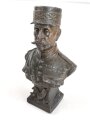 Frankreich, bronzierte Spritzgußfigur Marschall Philippe Patain. Höhe ca 16cm, beschädigtes Stück