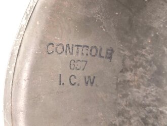 Frankreich, Stahlhelmglocke  M51. Originallack