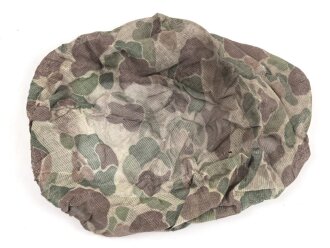 Frankreich Fremdenlegion, Stahlhelm " Tarnnetz" gefertigt aus U.S. Marinecorps Mückenschleiern aus dem 2. Weltkrieg. Getragen