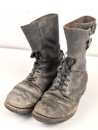 Frankreich, Armee und  Fremdenlegion Kampfstiefel, ähnlich dem amerikanischen Modell aus dem 2. Weltkrieg, so unter anderem in Indochina getragen. Ungereinigtes Paar, Sohlenlänge etwa 32cm