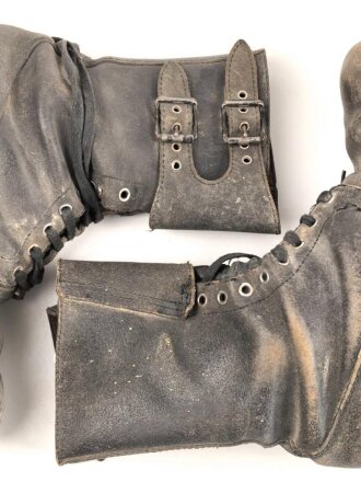 Frankreich, Armee und  Fremdenlegion Kampfstiefel, ähnlich dem amerikanischen Modell aus dem 2. Weltkrieg, so unter anderem in Indochina getragen. Ungereinigtes Paar, Sohlenlänge etwa 32cm