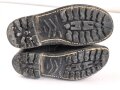 Frankreich, Armee und  Fremdenlegion Kampfstiefel, ähnlich dem amerikanischen Modell aus dem 2. Weltkrieg, so unter anderem in Indochina getragen. Ungereinigtes Paar, Sohlenlänge etwa 32cm