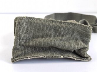 Frankreich Fremdenlegion, Magazintasche mit Trageriemen, Teil der Modell 1950 TAP Ausrüstung ( TAP = Troupes Aero Portees / Fallschirmjäger ) Guter Zustand