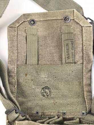 Frankreich Fremdenlegion, Magazintasche mit Trageriemen, Teil der Modell 1950 TAP Ausrüstung ( TAP = Troupes Aero Portees / Fallschirmjäger ) Guter Zustand