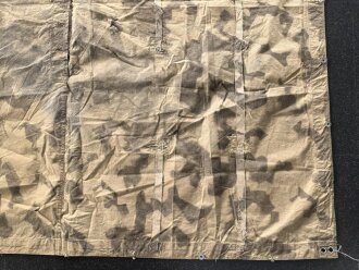 Frankreich 2. Weltkrieg, Zeltbahn datiert 1939. Mit hoher wahrscheinlichkeit nach dem 2. Weltkrieg von der Fremdenlegion vereinnahmt. Einseitig Schlaufen angebracht, DANACH mit Tarndruck versehen. Gebraucht, guter Zustand
