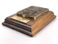 Frankreich, Erinnerungsgegenstand auf Holzplatte " 110 Regiment DÌnfanterie " Maße etwa 12 x 15cm