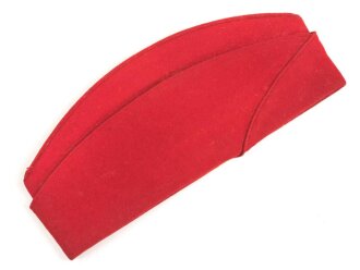 Frankreich, rotes Schiffchen datiert 1959, eingestaubt,...