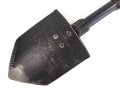 U.S. Army 1975 dated folding shovel in carrier from 1985. Uncleaned