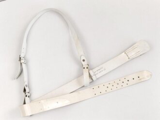Frankreich Fremdenlegion, weisses Koppel mit Querriemen. Weicher Kunststoff, Länge des Riemen 129cm