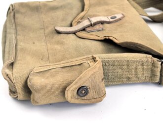 Frankreich 2. Weltkrieg, Gasmaskentasche/Musette für ANP31 , datiert 1940, gebraucht