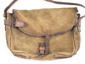 Frankreich 2. Weltkrieg, Tasche mit schwerem Ledertrageriemen, datiert 1936.