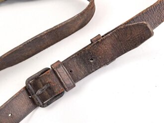 Frankreich 2. Weltkrieg, Tasche mit schwerem Ledertrageriemen, datiert 1936.