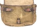 Frankreich 2. Weltkrieg, Tasche mit schwerem Ledertrageriemen, datiert 1936.