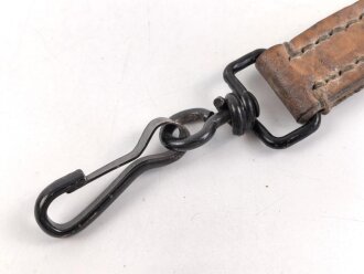 Frankreich, Lederne Tragschlaufe