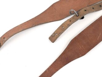 Frankreich , Koppeltragegestell mit Messingnieten, Alter unbekannt, ungereinig