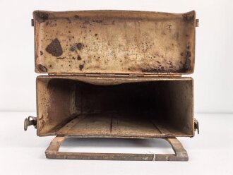 Motorrad Packtasche Wehrmacht, ungereinigtes Stück mit originaler Tarnlackierung. Ungereinigt
