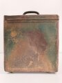 Motorrad Packtasche Wehrmacht, ungereinigtes Stück mit originaler Tarnlackierung. Ungereinigt