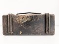 Motorrad Packtasche Wehrmacht, ungereinigtes Stück mit originaler Tarnlackierung. Ungereinigt