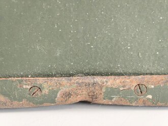 Reichswehr und frühe Wehrmacht, Transportkasten für " Zusatzkartuschen und 4. Ladungen der Feldkanone 16 neuer Art" Originale Tarnlackiert, datiert 1936, ungereinigt.