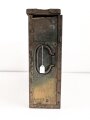 Reichswehr und frühe Wehrmacht, Transportkasten für " Zusatzkartuschen und 4. Ladungen der Feldkanone 16 neuer Art" Originale Tarnlackiert, datiert 1936, ungereinigt.