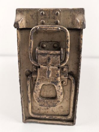 "Patronenkasten 41 für MG" Wehrmacht, Originallack, ungereinigtes Stück
